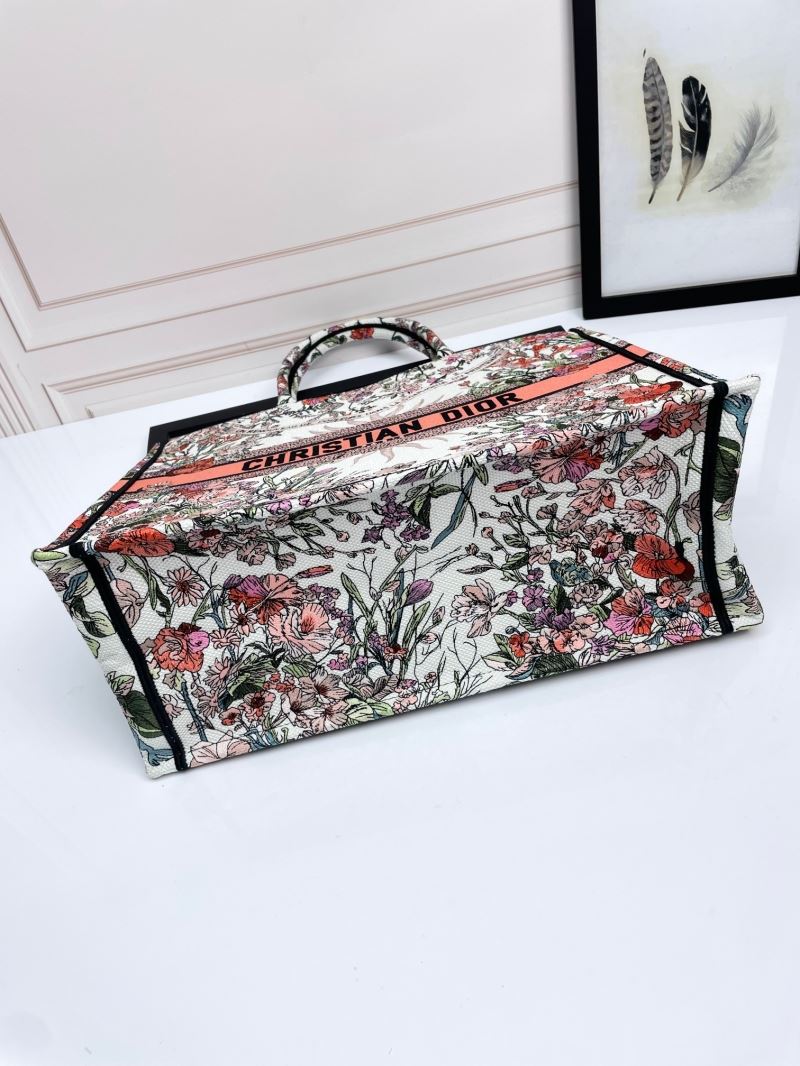 Christian Dior Shopping Bags